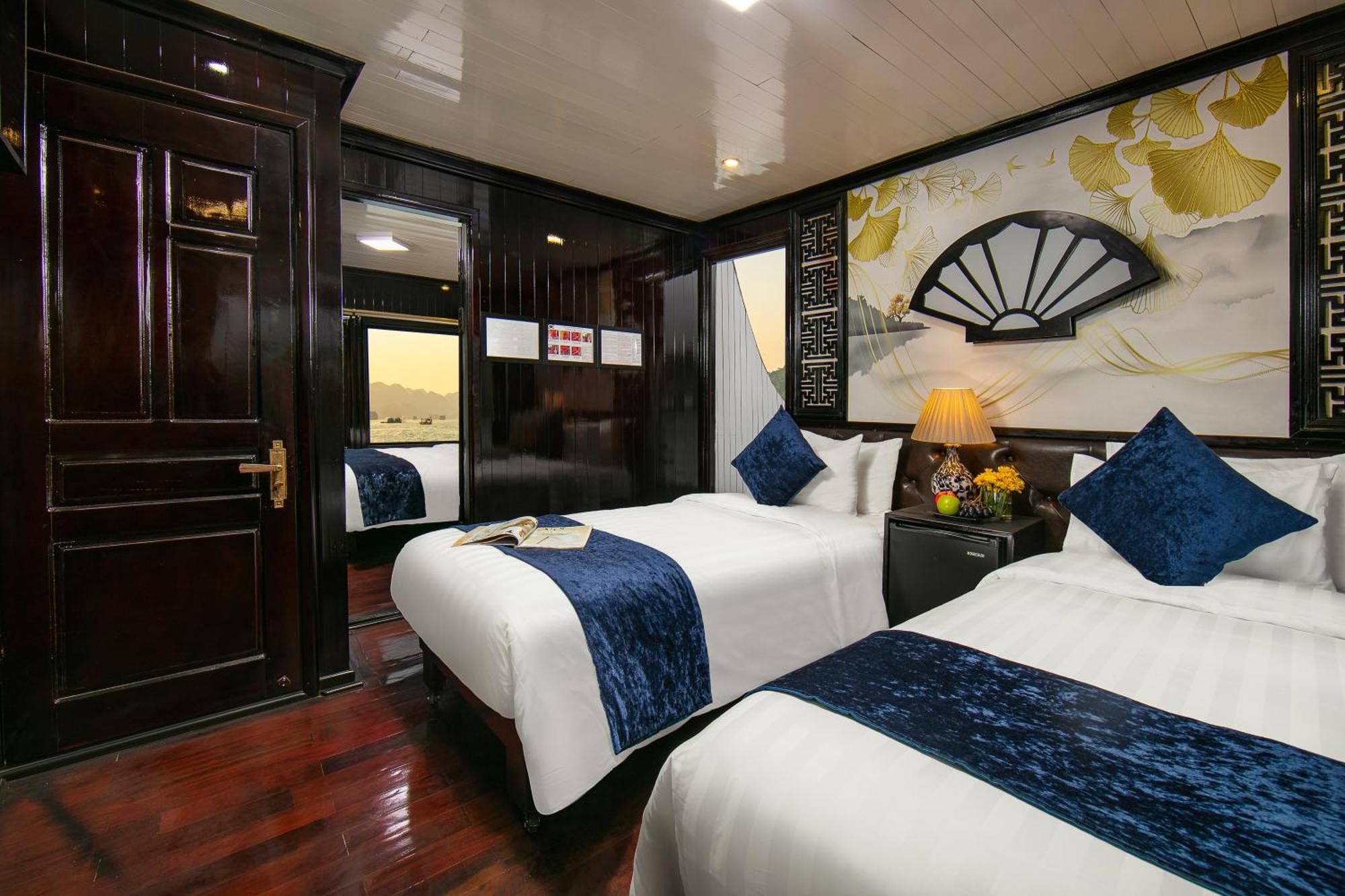 Fantasea Imperial Cruise Hotel Ha Long Buitenkant foto
