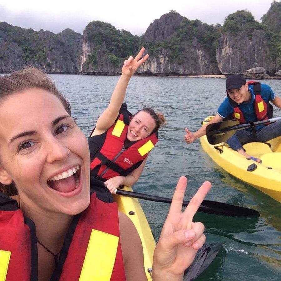 Fantasea Imperial Cruise Hotel Ha Long Buitenkant foto